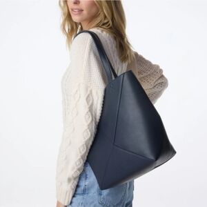 Walter Baker Kate Tote, Navy, NWT